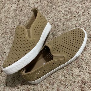 Tan slip on sneakers